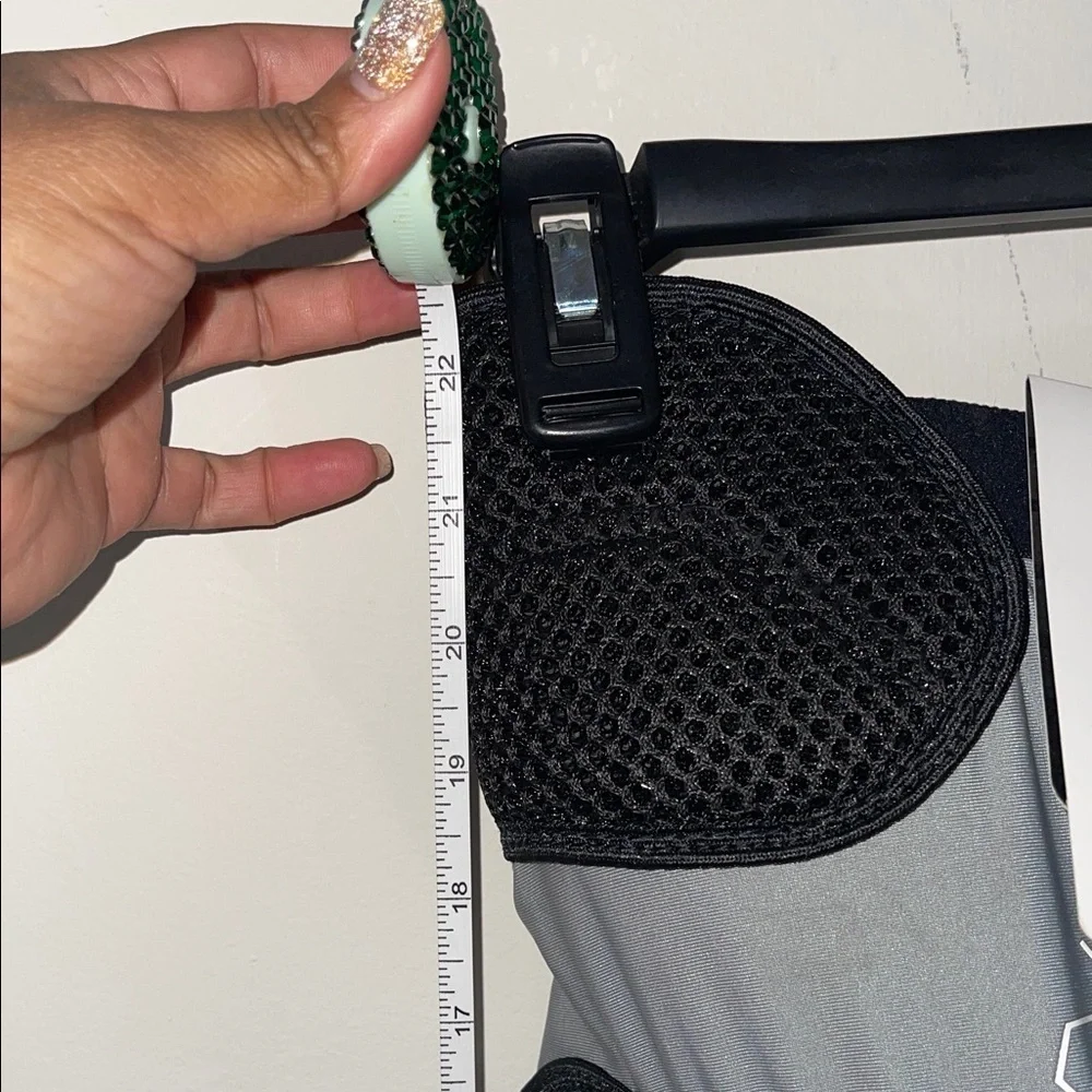 Empire Paintball Padded Shorts in Black and Gray - Picture 5 of 8